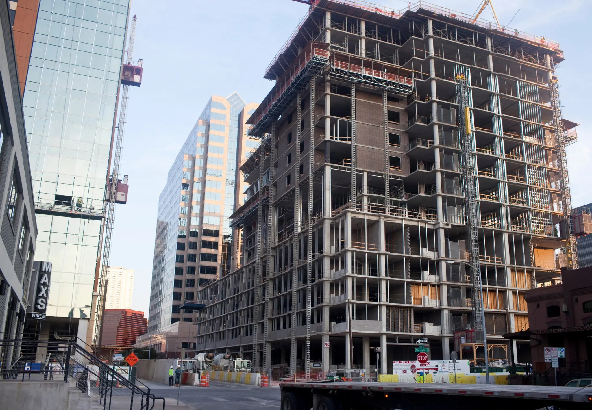 Downtown Austin Luxury Apartments under Construction