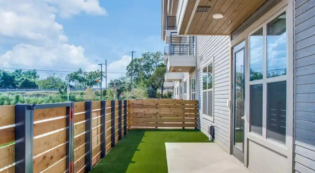 Apartments with Private Yards in Austin