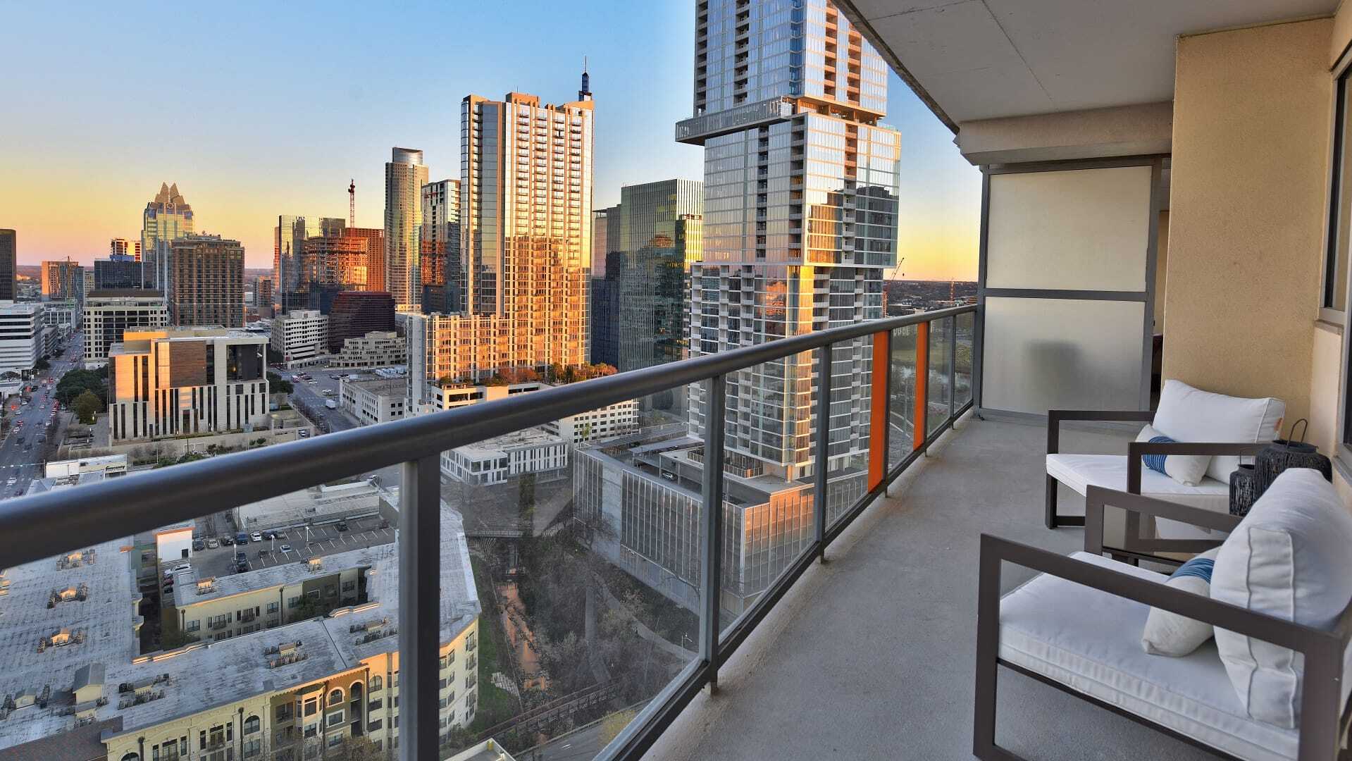 Austin Luxury Downtown Apartment with Skyline Views of Downtown from Balcony